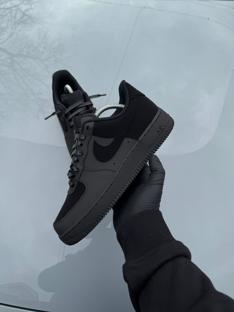 Two-Tone Black Hole Air Force 1